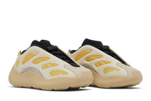 Load image into Gallery viewer, adidas Yeezy 700 V3 Safflower (Infants)