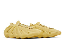 Load image into Gallery viewer, adidas Yeezy 450 Sulfur