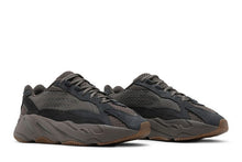 Load image into Gallery viewer, adidas Yeezy Boost 700 V2 Mauve