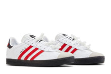 Load image into Gallery viewer, adidas Gazelle Hello Kitty (GS)