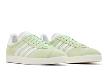 Load image into Gallery viewer, adidas Gazelle Semi Green Spark (Women's)