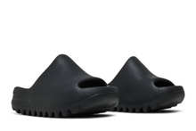 Load image into Gallery viewer, adidas Yeezy Slide Onyx (Kids)