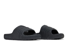 Load image into Gallery viewer, adidas Adilette 22 Slides Carbon