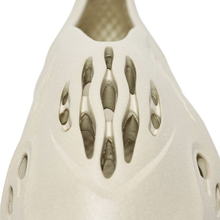 Load image into Gallery viewer, adidas Yeezy Foam RNNR Sand