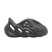Load image into Gallery viewer, adidas Yeezy Foam RNR Onyx (Kids) (2022/2024)