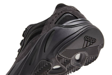 Load image into Gallery viewer, adidas Yeezy Boost 700 V2 Vanta