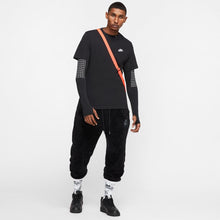Load image into Gallery viewer, Men's Nike Sportswear Club T-Shirt