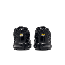 Load image into Gallery viewer, Men's Nike Air Max Plus "Triple Black"