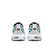Load image into Gallery viewer, Men's Nike Air Max Plus "Turbo Green"