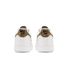 Load image into Gallery viewer, Men's Nike Air Force 1 Low Retro Premium QS "Ivory Snake"