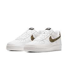 Load image into Gallery viewer, Men's Nike Air Force 1 Low Retro Premium QS "Ivory Snake"