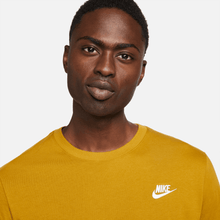 Load image into Gallery viewer, Men's Nike Sportswear Club T-Shirt