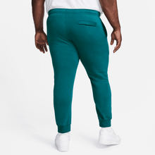 Load image into Gallery viewer, Men's Nike Sportswear Club Fleece Joggers