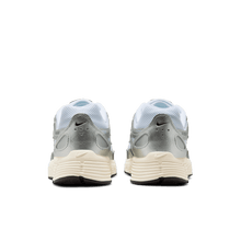 Load image into Gallery viewer, Men's Nike P-6000 "Metallic Flat Silver"