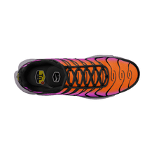 Load image into Gallery viewer, Men's Nike Air Max Plus “Desert Sunset”
