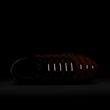 Load image into Gallery viewer, Men's Nike Air Max Plus “Desert Sunset”