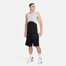 Load image into Gallery viewer, Men's Nike Icon Dri-FIT 11" Basketball Shorts