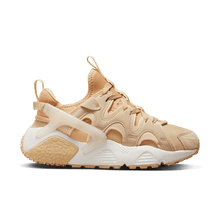 Load image into Gallery viewer, Women's Nike Air Huarache Craft "Sesame Sail"