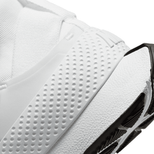 Load image into Gallery viewer, Women's Nike Go FlyEase "White Black "