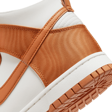 Load image into Gallery viewer, Men's Nike Dunk High Retro SE “Satin Curry”