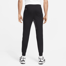 Load image into Gallery viewer, Men's Nike Sportswear Tech Fleece Lightweight Slim-Fit Jogger Sweatpants