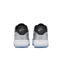 Load image into Gallery viewer, Women's Nike Air Force 1 '07 SE “Chrome”