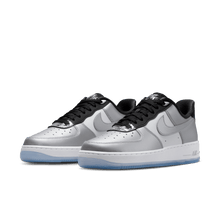 Load image into Gallery viewer, Women's Nike Air Force 1 '07 SE “Chrome”