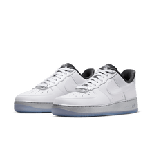 Load image into Gallery viewer, Women's Nike Air Force 1 '07 SE "White Chrome"