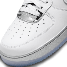 Load image into Gallery viewer, Women's Nike Air Force 1 '07 SE "White Chrome"