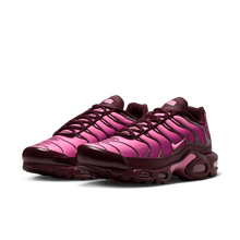 Load image into Gallery viewer, Women's Nike Air Max Plus "Cactus Flower"