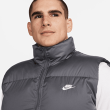Load image into Gallery viewer, Men's Nike Sportswear Club Water-Repellent Puffer Vest