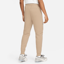 Load image into Gallery viewer, Men's Nike Sportswear Tech Fleece Joggers
