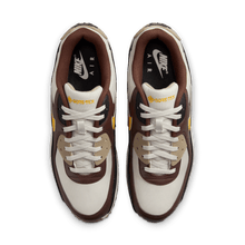 Load image into Gallery viewer, Men's Nike Air Max 90 GORE-TEX Winterized "Cacao Wow"