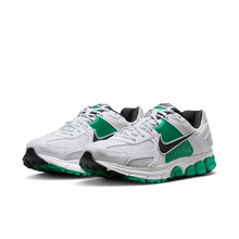 Load image into Gallery viewer, Women's Nike Zoom Vomero 5 "White Stadium Green"
