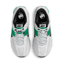 Load image into Gallery viewer, Women's Nike Zoom Vomero 5 "White Stadium Green"