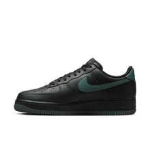 Load image into Gallery viewer, Men's Nike Air Force 1 '07 "Black Vintage Green"