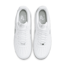 Load image into Gallery viewer, Men's Nike Air Force 1 '07 "Light Smoke Grey"