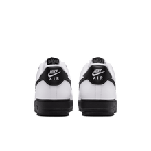 Load image into Gallery viewer, Men's Nike Air Force 1 '07 "White Black"
