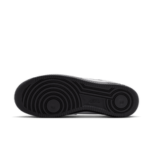 Load image into Gallery viewer, Men's Nike Air Force 1 '07 "White Black"