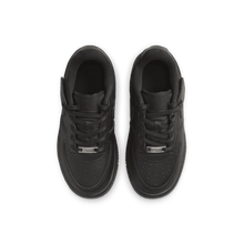 Load image into Gallery viewer, Little Kids' Nike Force 1 Low EasyOn "Triple Black"