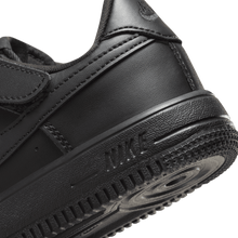 Load image into Gallery viewer, Little Kids' Nike Force 1 Low EasyOn "Triple Black"