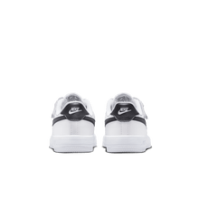 Load image into Gallery viewer, Little Kids' Nike Force 1 Low EasyOn "White Black"