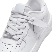 Load image into Gallery viewer, Little Kids' Nike Force 1 Low EasyOn "Triple White"