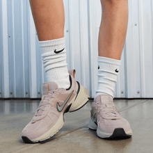 Load image into Gallery viewer, Women's Nike V2K Run "Platinum Violet"