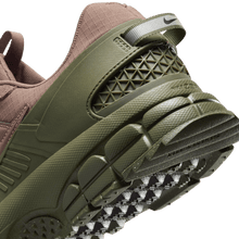 Load image into Gallery viewer, Men's Nike Zoom Vomero Roam "Mink Brown Medium Olive"