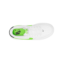 Load image into Gallery viewer, Big Kids' Nike Air Force 1 "White Green Strike"