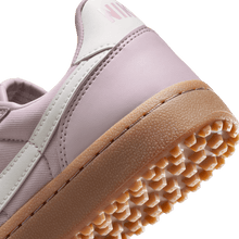 Load image into Gallery viewer, Women's Nike Field General "Platinum Violet Gum"