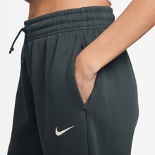 Load image into Gallery viewer, Women's Nike Sportswear Phoenix Fleece High-Waisted Oversized Sweatpants