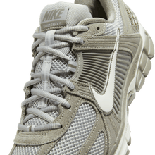 Load image into Gallery viewer, Men's Nike Zoom Vomero 5 "Dark Stucco"