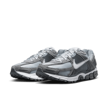 Load image into Gallery viewer, Men's Nike Zoom Vomero 5 "Cool Grey"
